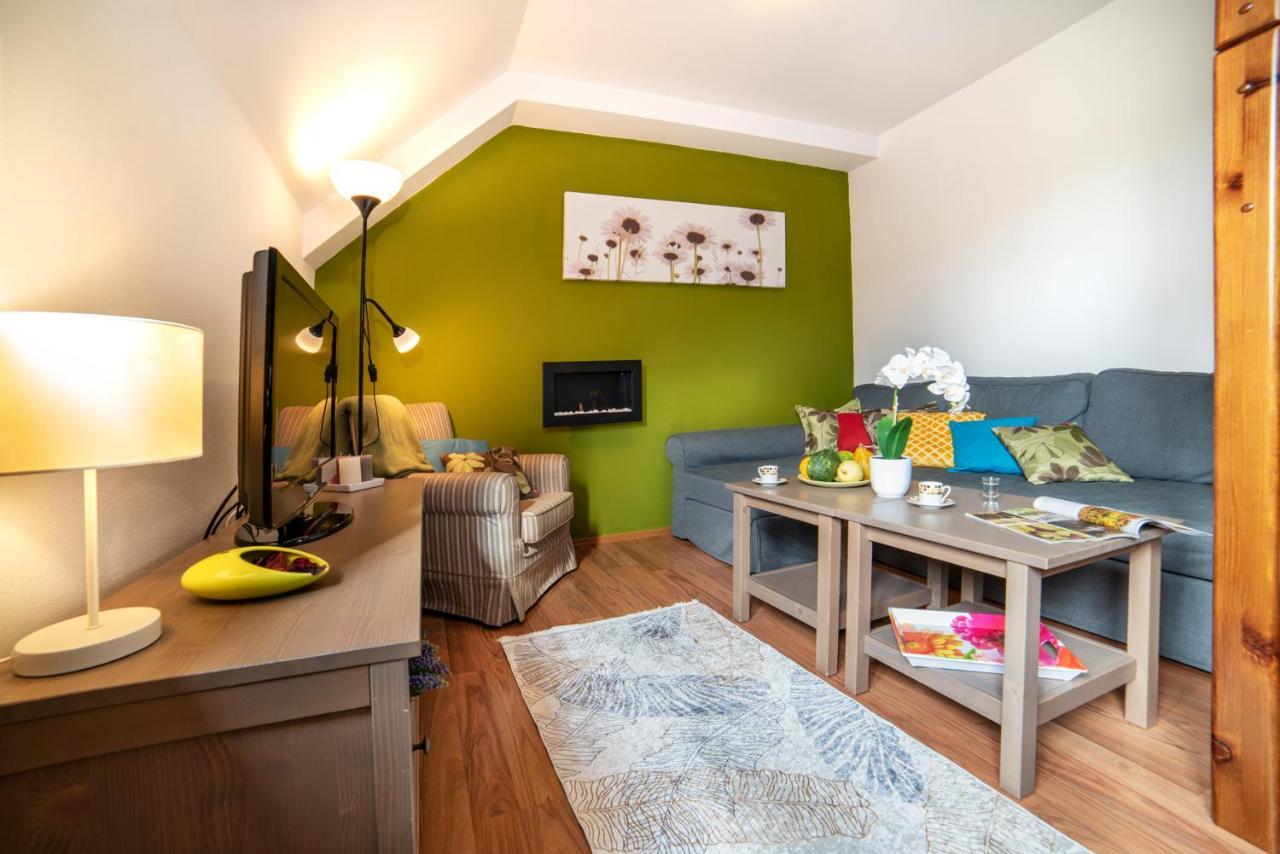 Apartman Tulanie 62 Kamzik Donovaly 2 Izbovy Mezonet Deluxe Parkovanie V Podzemnej Garazi Zdarma מראה חיצוני תמונה