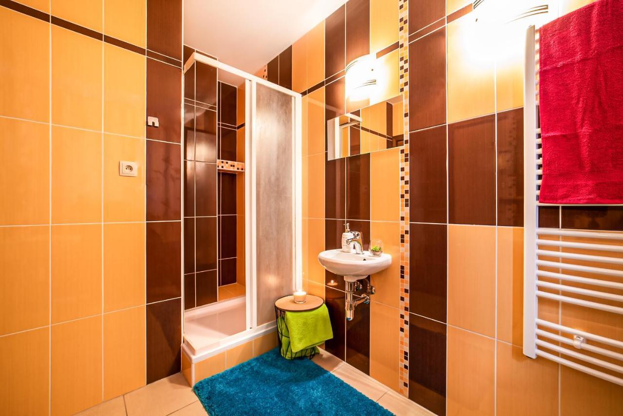 Apartman Tulanie 62 Kamzik Donovaly 2 Izbovy Mezonet Deluxe Parkovanie V Podzemnej Garazi Zdarma מראה חיצוני תמונה