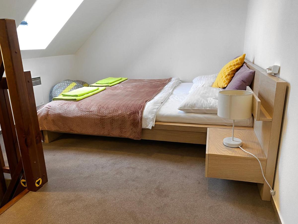 Apartman Tulanie 62 Kamzik Donovaly 2 Izbovy Mezonet Deluxe Parkovanie V Podzemnej Garazi Zdarma מראה חיצוני תמונה